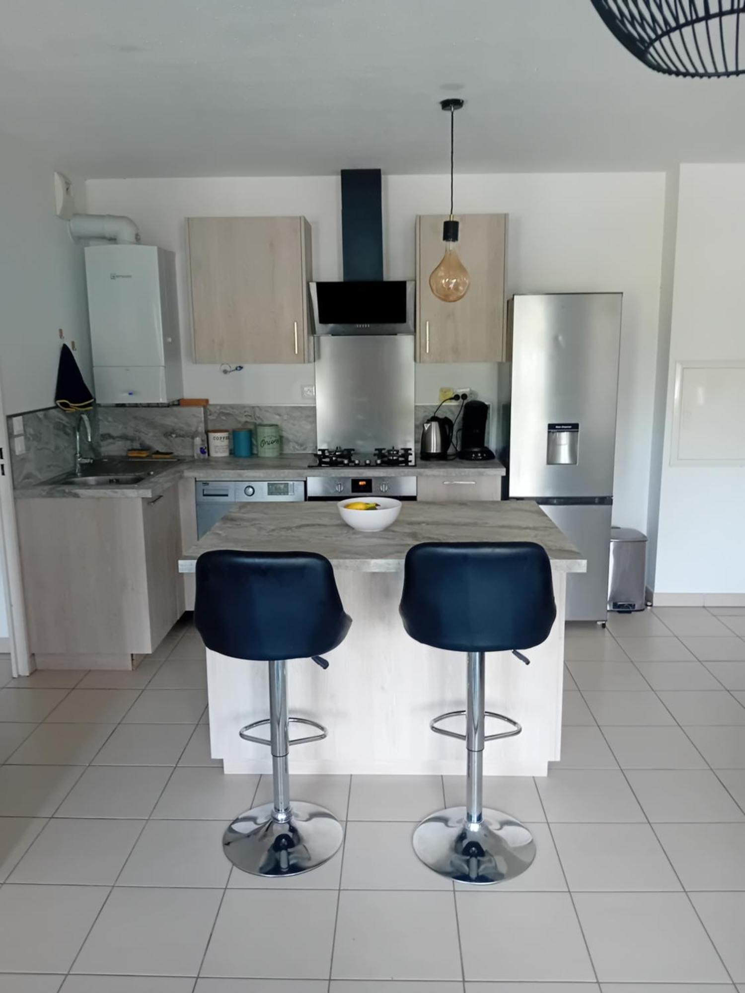 Superbe Appartement T2 Cuers Exteriér fotografie